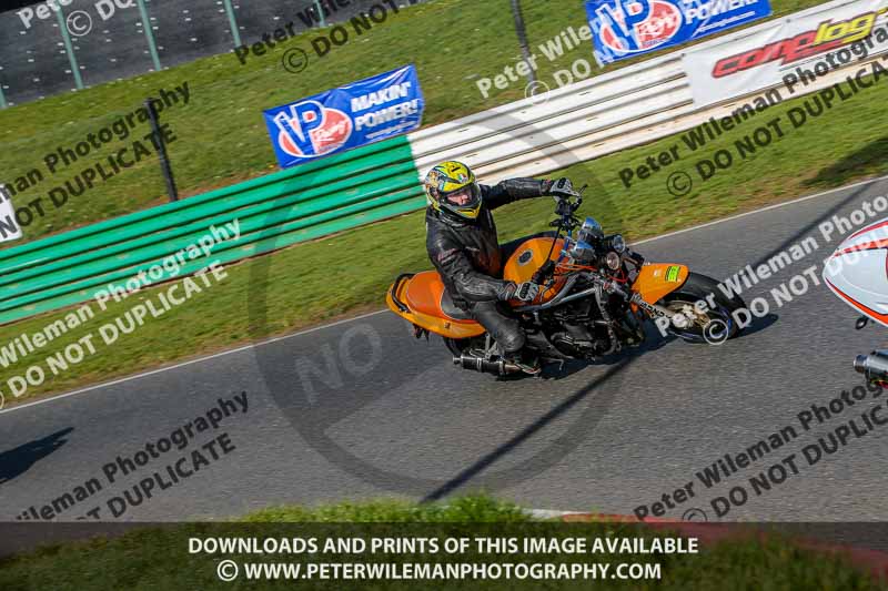 PJM Wedding Photography;enduro digital images;event digital images;eventdigitalimages;mallory park;mallory park photographs;mallory park trackday;mallory park trackday photographs;no limits trackdays;peter wileman photography;racing digital images;trackday digital images;trackday photos